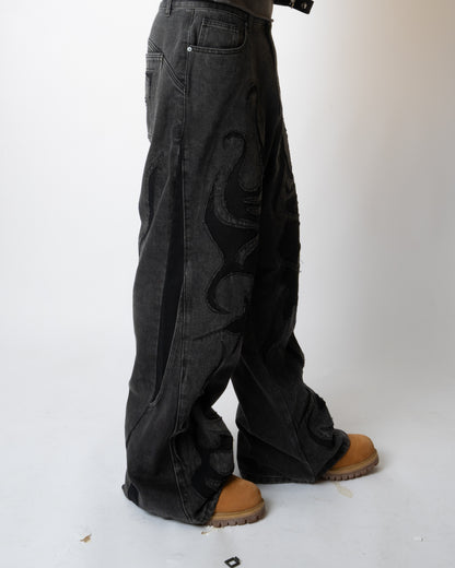 INVERTED FLIGHT JEANS