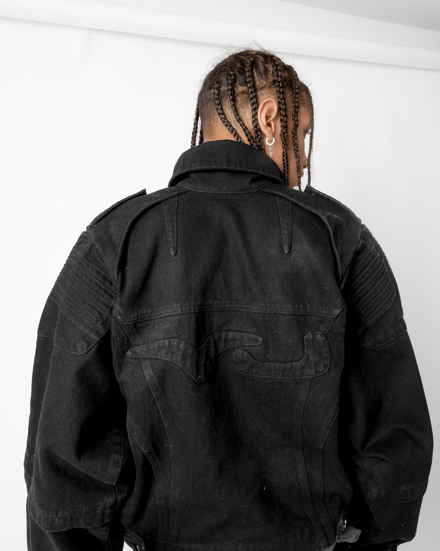 STEALTH CROPPED JACKET